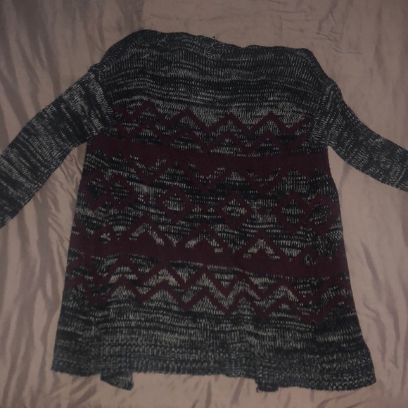 Cardigan - Picture 2 of 3